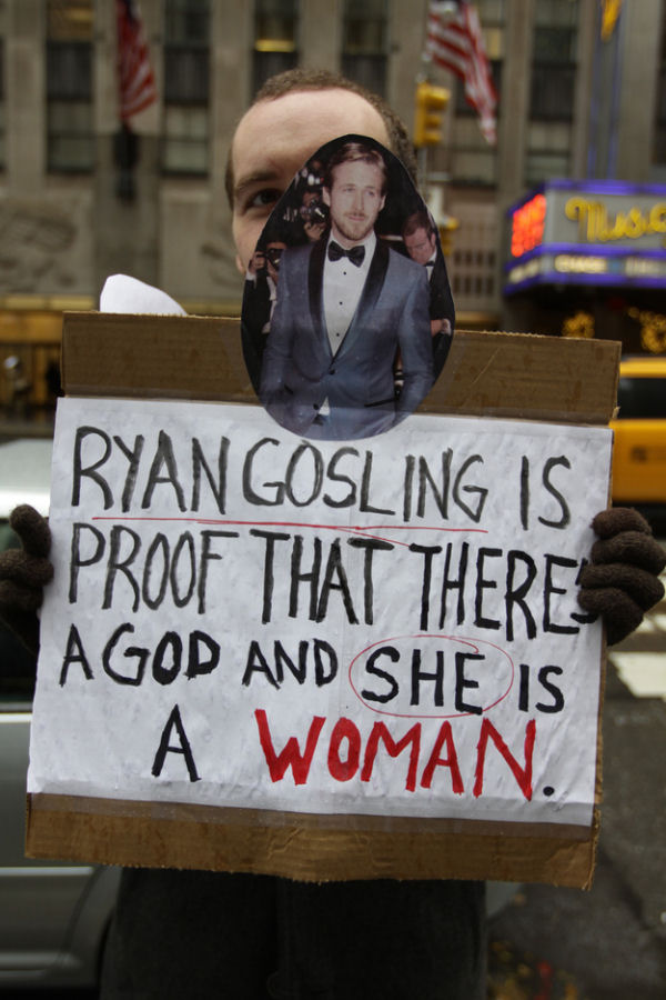 ryan-gosling-people-mag-protest-2.jpg